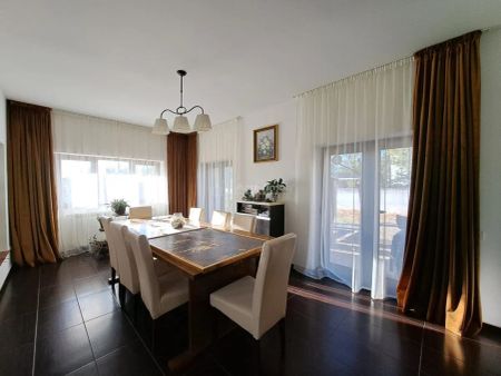 Vila cu piscina - Buftea - 8 camere - 4 bai - 620mp - 2500mp teren - Fotografie 4