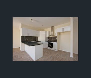 Magnificent 3 Bedroom Home - Photo 5