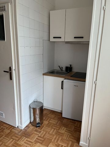 Location Appartement 1 pièce 20m² - Photo 4