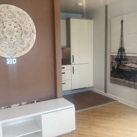 Brooklyn House, Milton Keynes, MK9 - Photo 1