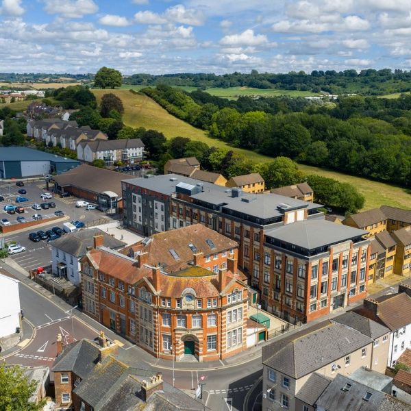 Sherborne Road, Yeovil, Somerset - Photo 1