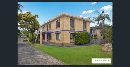 Two-Bedroom Unit in Quiet Cul-de-Sac Location - Photo 5