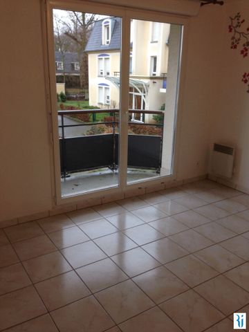 Location Appartement 2 pièces 38m² PETIT COURONNE 76650 - Photo 4