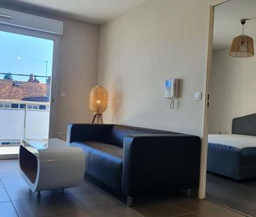 Location Appartement 2 pièces Meublé 39m² MERIGNAC 33700 - Photo 2