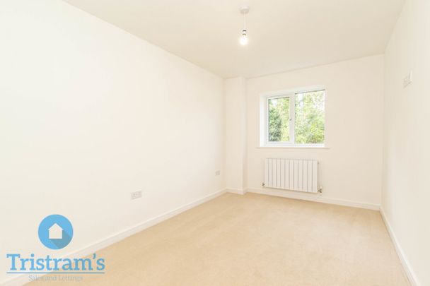 Lacewood Close, Bestwood Village - Photo 1