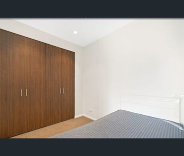 Furnished Modern Apartment, Move In from 3rd Octorber - Photo 2