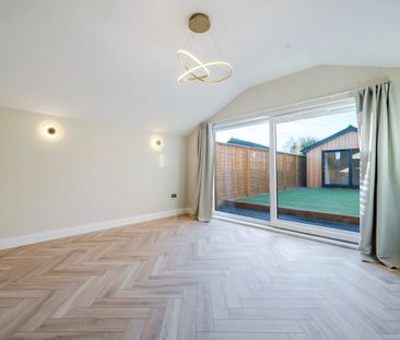 3 bedroom terraced house to rent - Photo 1