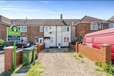 2 bedroom terraced house to rent - Photo 2