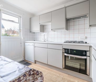 3 bedroom terraced maisonette to rent - Photo 4