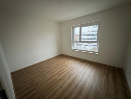 3 Zimmerwohnung mit großer Loggia - unbefristeter Mietvertrag - Photo 3