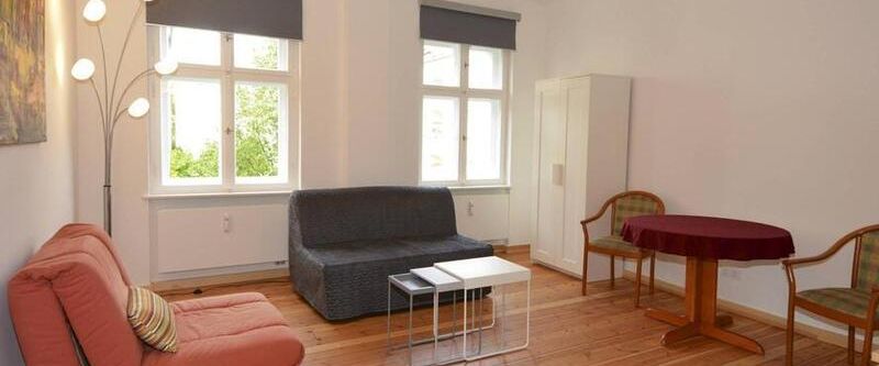 Möblierte 2 Zweizimmerwohnung in Berlin Treptow - Photo 1