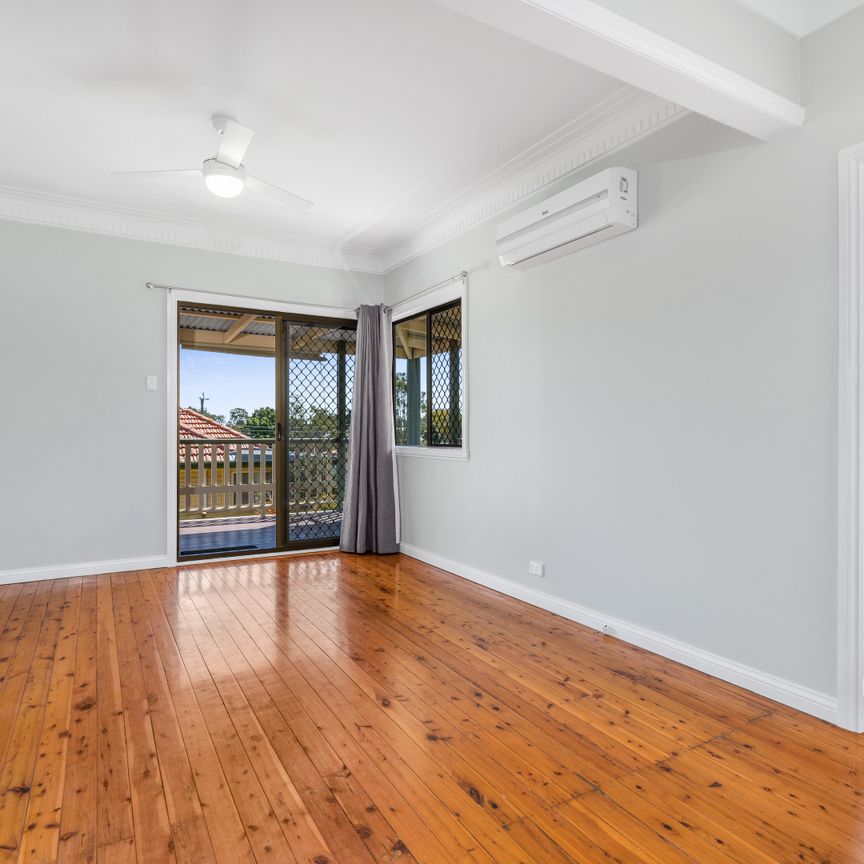 106 Joffre Street, Wynnum QLD 4178 - House For Rent | Domain - Photo 1