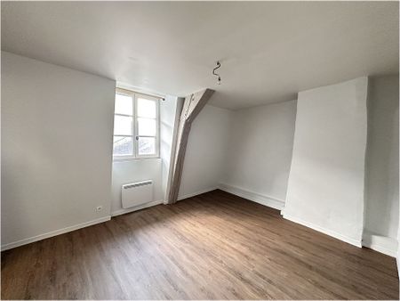 4 Pièces Centre ville – - Photo 3