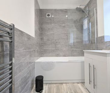 2 bedroom house to rent - Photo 1