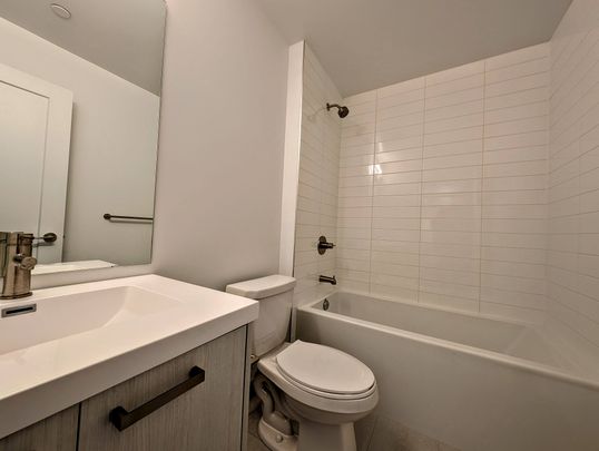For Lease - 20 Soudan Avenue Unit# 2306, Toronto, Ontario - Photo 1