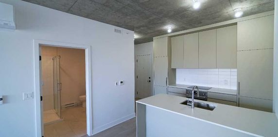Condo neuf à Montréal - Photo 2
