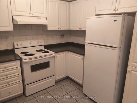 For Lease - 79 Castillian Drive, Vaughan, Ontario - Photo 5