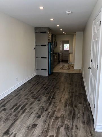 For Lease - 20 Kew Beach Avenue Unit# Main, Toronto, Ontario - Photo 4