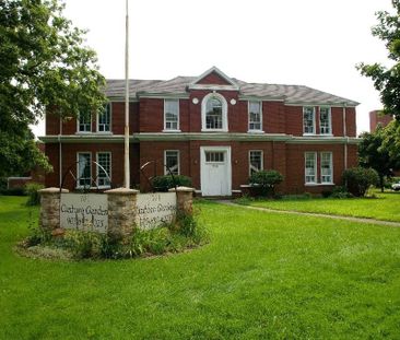 Canboro Garden - Photo 1