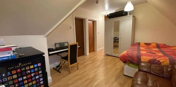 Northcote Avenue, Ealing, W5 - Photo 2