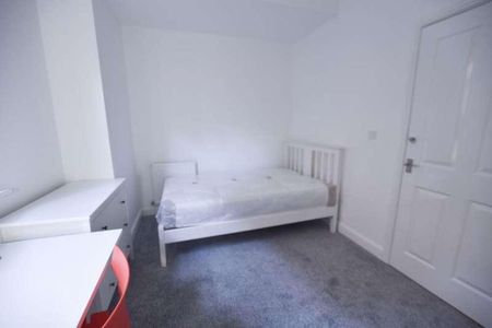 London Road, Leicester, LE2 - Photo 2