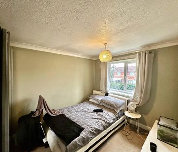 4 bedroom detached house to rent - Photo 4