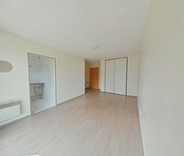 Location Appartement 1 pièce 24m² LA RICHE 37520 - Photo 6