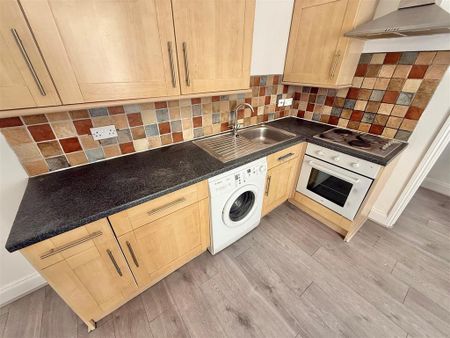 1 bedroom apartment to rent - Photo 2