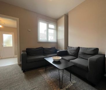 3 bedroom apartment to rent - Photo 3