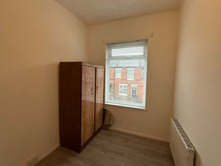 2 bedroom house to rent Station Road, Haydock, St. Helens, Merseyside, WA11 - Photo 3