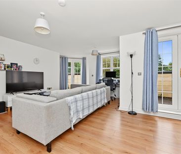 Apt 2 Meadow House 47 The Boulevard, Belfast, BT7 3LN - Photo 3