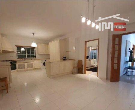 Apartamento T4 em Setúbal - Photo 3