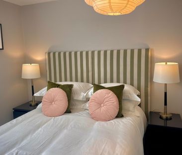 3 Bed Penthouse, Arena House, BN1 - Photo 3