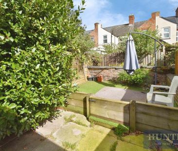 3 bedroom terraced house to rent - Photo 6