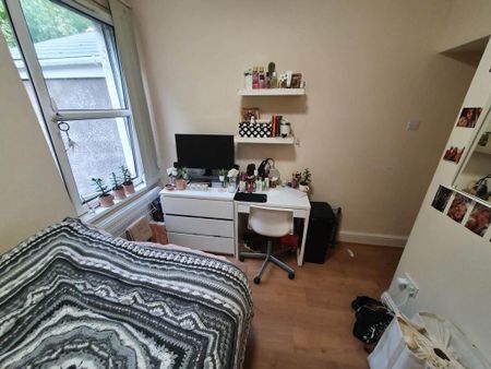 8 bedroom house to rent - Photo 5