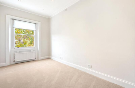 3 bedroom apartment to rent - Photo 4