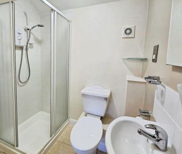 3 bedroom barn conversion to rent - Photo 2