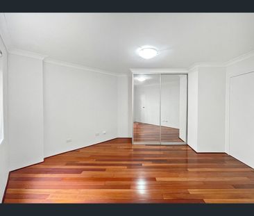 7/33 Belmore Street, Burwood, NSW 2134 - Photo 1