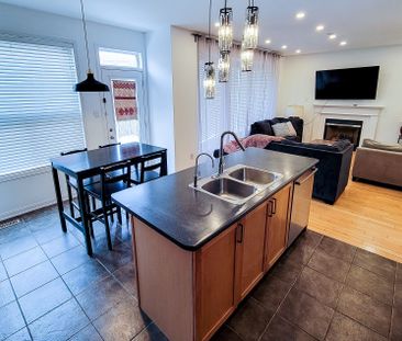 For Lease - 913 Mcewan Drive, Milton, Ontario - Photo 2