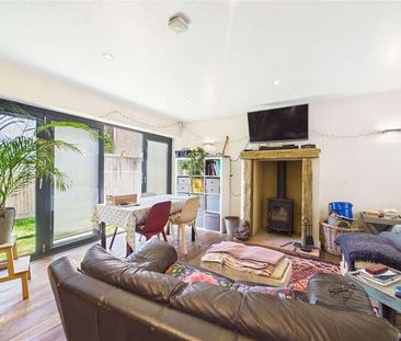 The Green, Beenham, Reading, Berkshire, RG7 - Photo 2