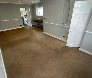 2 Bedroom House To Let - Photo 3