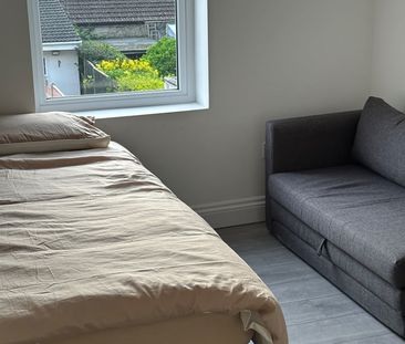 1 Bed Flat, Goodmayes Lane, IG3 - Photo 3