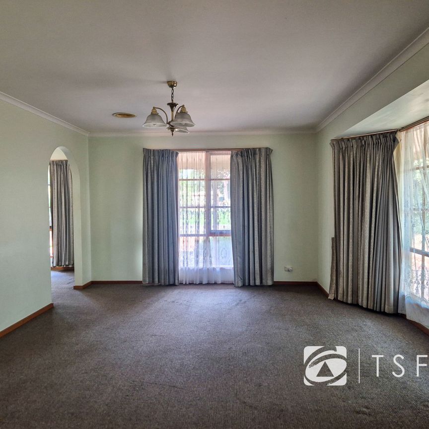 929 Wellington St, Strathfieldsaye - Photo 1