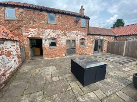 Brecks Farm Barn, Wigginton Road, YO32 - Photo 5