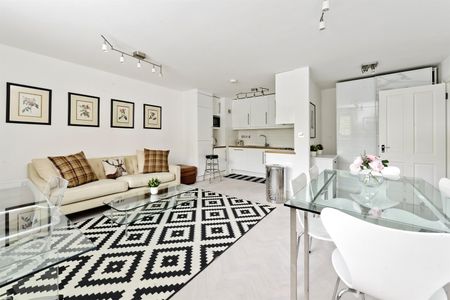 Sherborne Court, SW5 - Photo 3