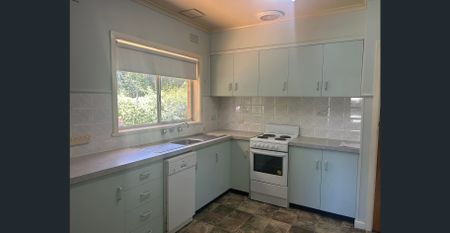 CLOSE TO WALKING TRACK - Photo 5