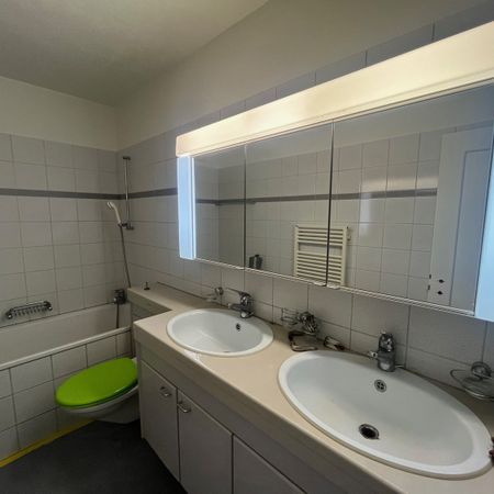 Urban wohnen im 5. Obergeschoss in Zürich-Wiedikon - Photo 3
