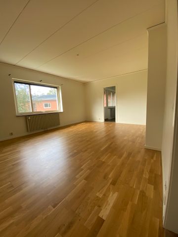 Slåttervägen, Trollhättan - Foto 2