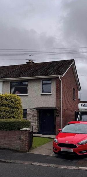 22 Lisnareagh Avenue, Cityside, Derry, Derry / Londonderry, BT48 7SS - Photo 2