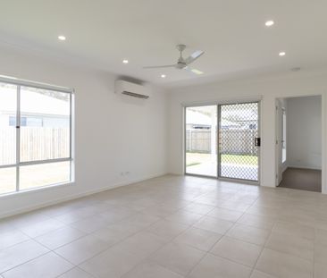 IMMACULATE NEW BUILD JUST WALKING DISTANCE FROM THE WATER - Photo 2